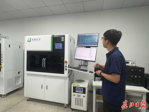 效率提升12倍！我國首個太陽能電池智能檢測大模型問世，引領新興能源技術研發新浪潮